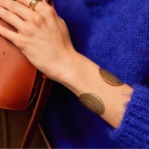 Sezane Lea Armband Gold Bracelet Cuff Only Worn Once!